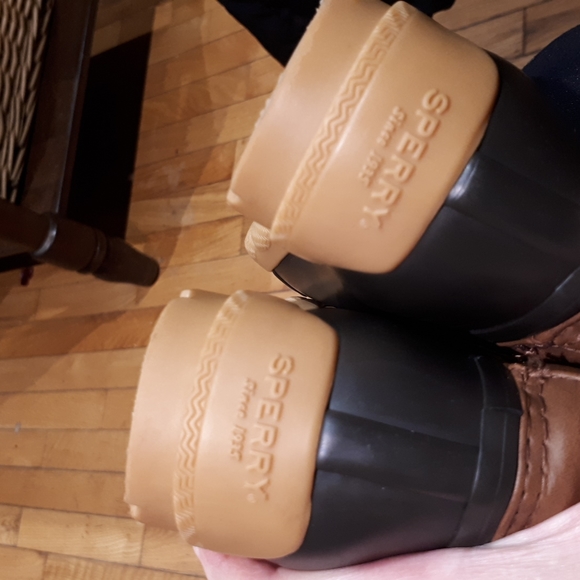 Sperry Port boot. Child size 2 - Picture 5 of 5